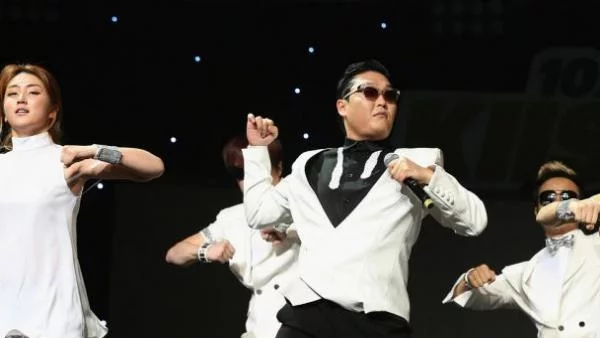 PSY заработва над $8 млн. от Gangnam Style