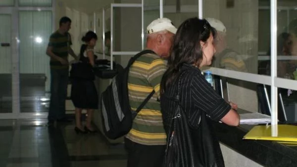 Три седмици за българите в чужбина да изчистят здравните си вноски