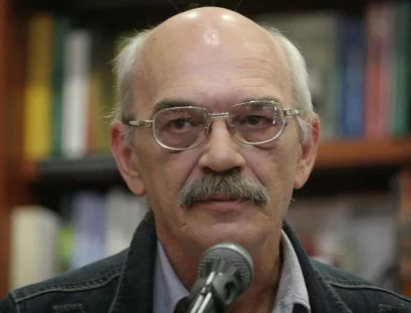 Христо Карастоянов спечели наградата "Хеликон" за 2012
