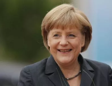 Рейтингът на Меркел рекордно висок