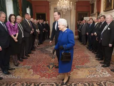 Безпрецедентно: Кралицата присъства на заседание на кабинета
