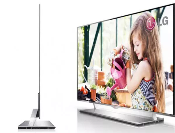 55-инчовият LG OLED TV излиза на пазара