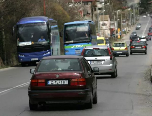 До 13 мин. закъсняват колите на градския транспорт в най-натоварените участъци