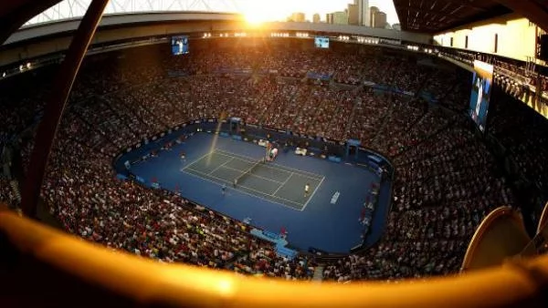 Григор почва с Бенето на Australian Open, Пиронкова играе с Опранди