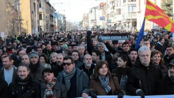 Македонската заблуда се разсейва, а ние можем само да допринесем