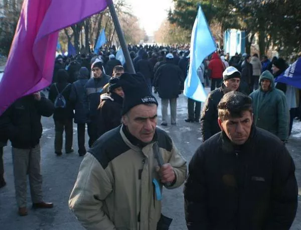 Продължават протестите във ВМЗ "Сопот"