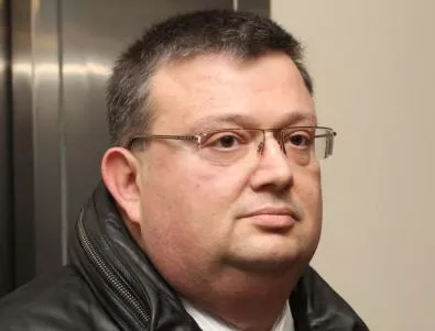 Цацаров внесе във ВСС искане за отстраняване на прокурор Георгиев