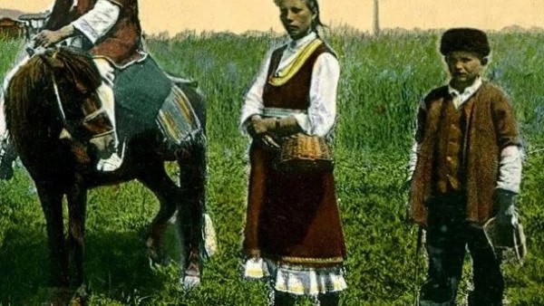 Речник изучава семейно-родовата лексика в България