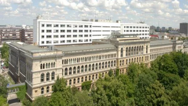 Мъж заплаши да взриви Техническия университет в Берлин