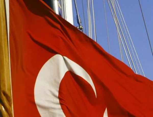 Турция засилва натиска за приемането й в ЕС
