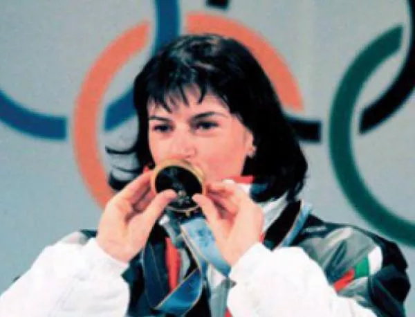 Екатерина Дафовска става олимпийска шампионка по биатлон