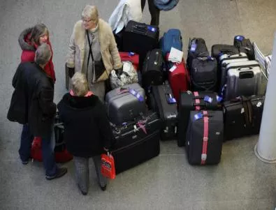 Летищата в Хамбург и Дюселдорф са парализирани заради стачка