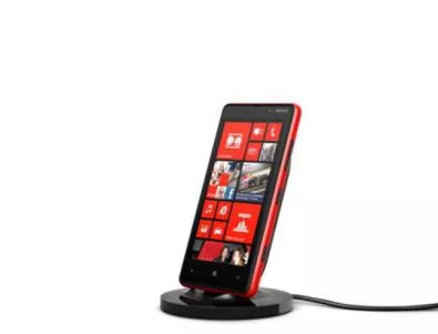Nokia Lumia 820 е перфектният баланс между качество и цена
