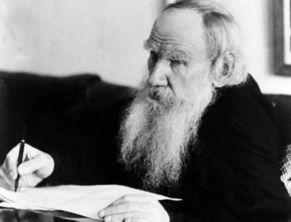 Лев Толстой е отлъчен от Руската православна църква за романа си "Възкресение"