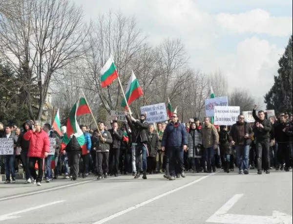 Българите в Европа подкрепят протестите
