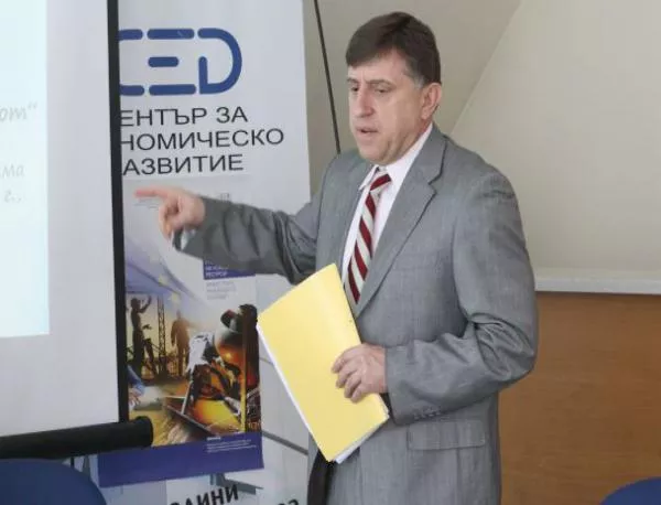 Служебното правителство може да помогне за бизнес климата, казва Георги Прохаски