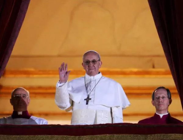 Първият ден на Папа Франциск начело на Римокатолическата църква