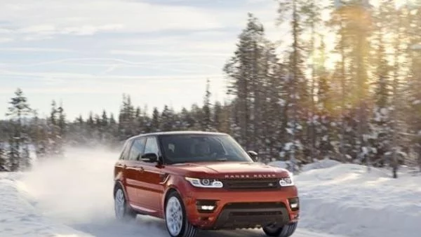 Новият Range Rover Sport e с 500 кг по-лек