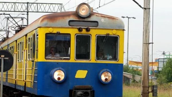 ЖП гарата в Бургас остава затворена до 16.00 часа днес