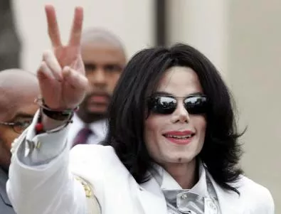 Майкъл Джексън имал имплант в мозъка срещу наркотици