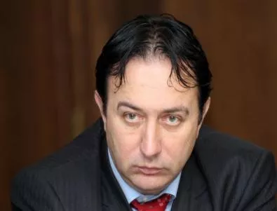 Сотир Цацаров не прие оставката на Роман Василев