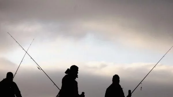 Любителският риболов е забранен от днес до 31 май