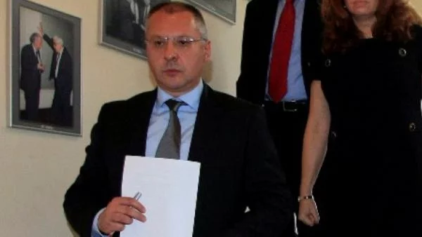 Станишев призова Цветанов да напусне политиката
