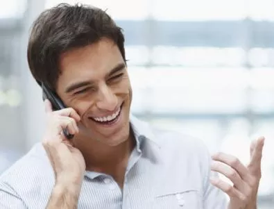 Разговорите по мобилните телефони поевтиняват, но само за определени клиенти