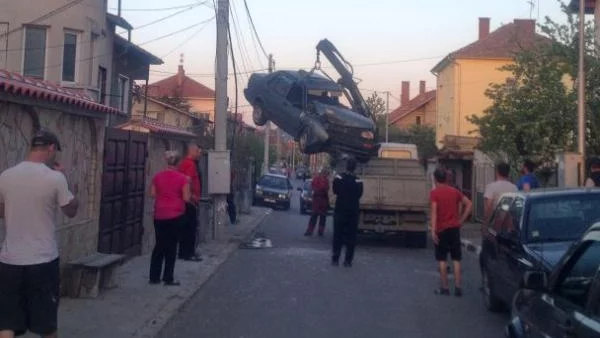 Младеж оцеля по чудо в тежка катастрофа