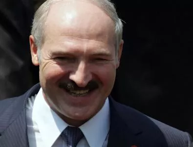 Лукашенко коси трева и отглежда кози за удоволствие