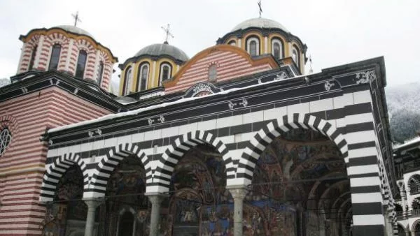 Рилският манастир обедини българи и чужденци за Великден