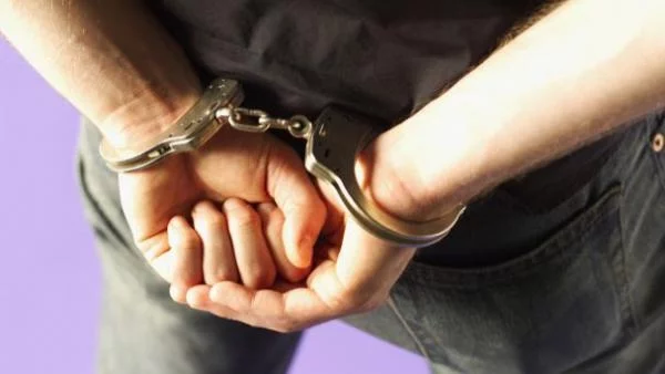 Двама лихвари са задържани при операция на антимафиотите във Враца