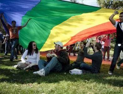 В Хърватия искат референдум срещу гей браковете
