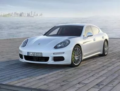 Porsche прави всичките си модели хибриди