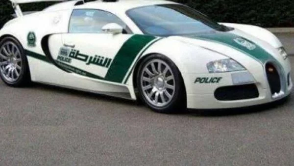 Полицията в Дубай се глези с Bugatti Veyron