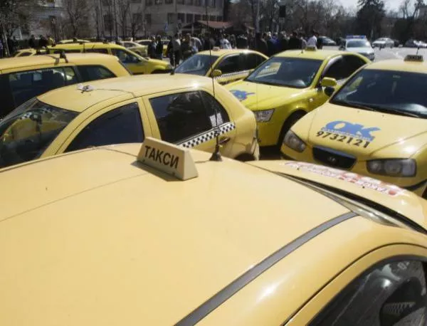Такситата в Москва вече не са само автомобили