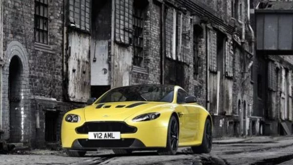 Aston Martin Vantage S излезе на светло