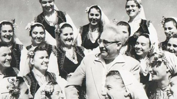 Роден е Филип Кутев
