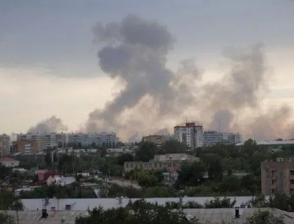 Силна експлозия в руски склад рани 30, над 6000 са евакуирани