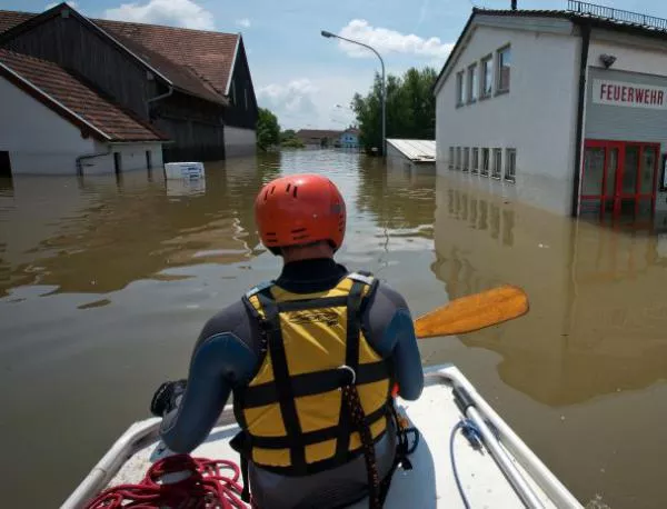 Наводненията във Франция взеха първа жертва