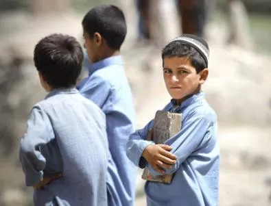 Шест деца са загинали за един ден от мини в Афганистан