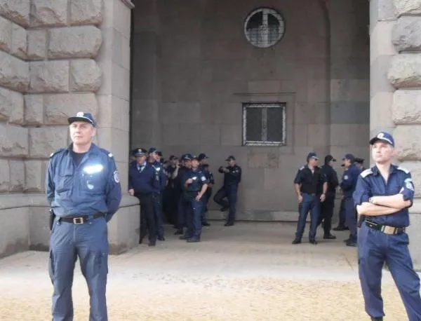 От пловдивската полиция се включват в охраната на протестите в София