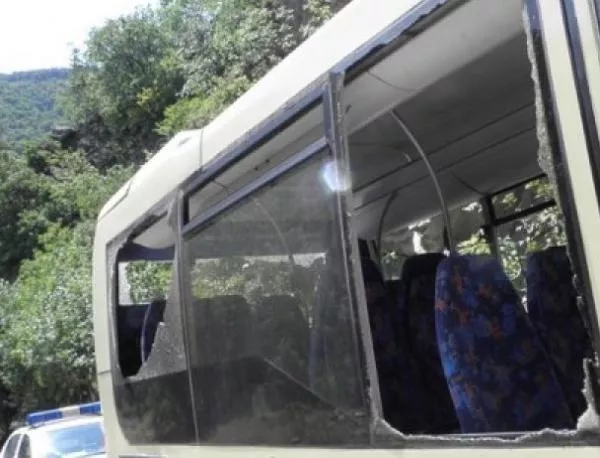 Двама ранени при катастрофа между автобуси в Кресненското дефиле