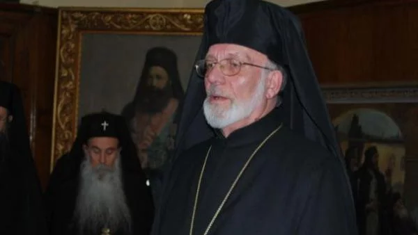 Избраха Доростолския митрополит Амвросий за заместник на дядо Кирил