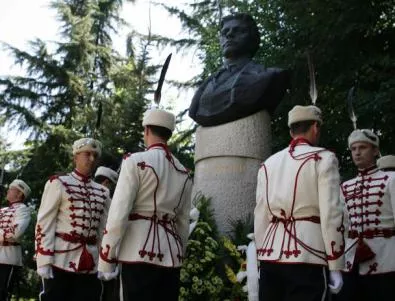 България се преклони пред величието на Левски
