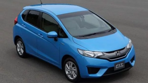 Новата Honda Jazz се показа в първи снимки