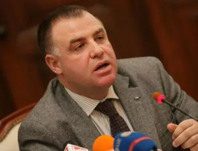 Найденов: Борисов искаше да отстрани Фидосова, Цветанов я пазеше 