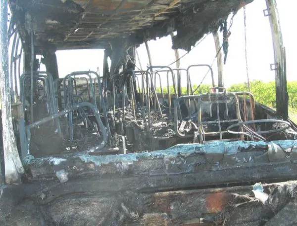 Пасажерите от изгорелия във Франция български автобус се прибраха
