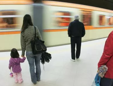 Пътник е паднал на метростанция „Западен парк”