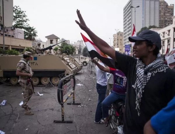 В Египет започва едномесечно извънредно положение 